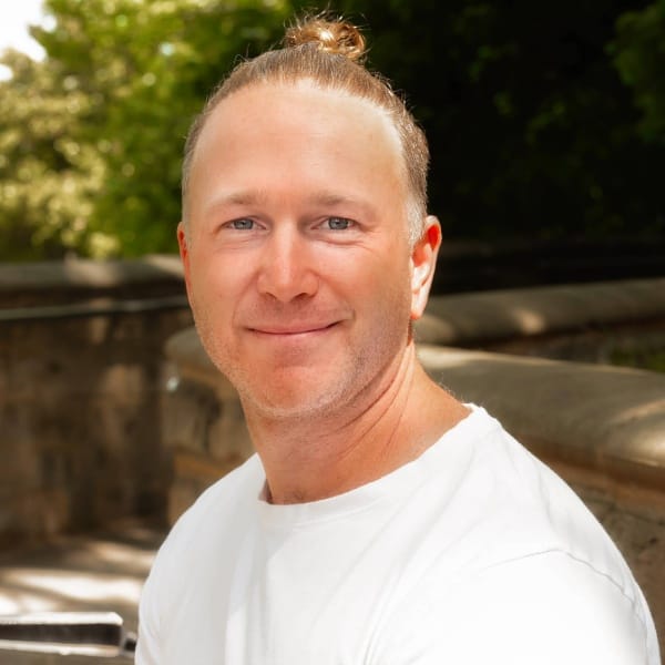 Russell Bouwman - Advanced Functional Medicine